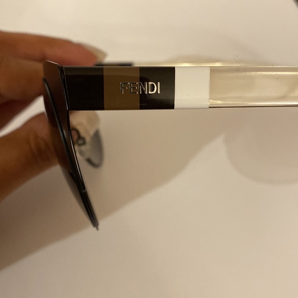 Fendi FF 0080 Sunglasses - authentic - Picture 5 of 11